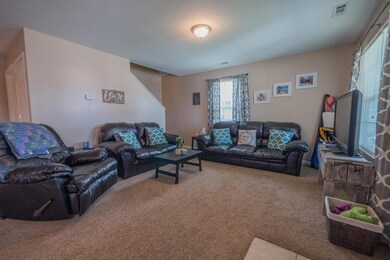 812 W Rollins St Moberly MO-large-004-16