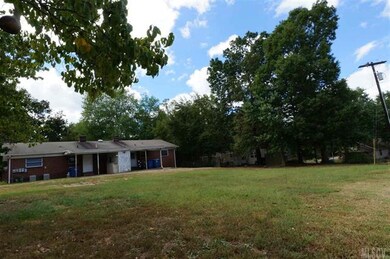 2324 5th Ave SW, Hickory, NC 28602 - photo 4