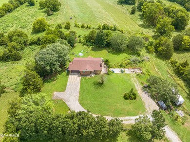 332 Rhodes Rd-32