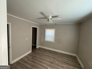 917 E Broadway St, Griffin, GA 30223 - photo 5