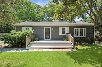 4 E End Ave, East Quogue, NY 11942 - photo 3