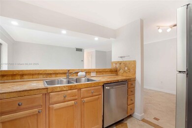 1498 Jefferson Ave unit 205, Miami Beach, FL 33139 - photo 7