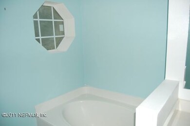 8073 Misty Meadows Ct N, Jacksonville, FL 32210 - photo 5