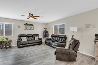 6032 E Desert Spoon Ln-6