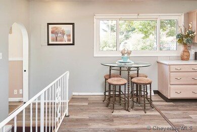 932 Crest Park Dr, Cheyenne, WY 82001 - photo 7