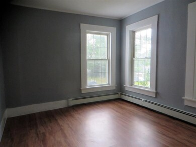 27 Leonard St unit 29, Rochester, NH 03867 - photo 5