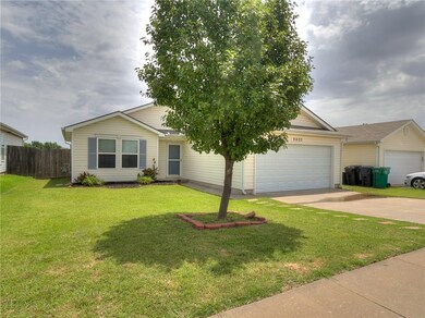 9400 Checkerbloom Dr, Oklahoma City, OK 73165 - photo 2