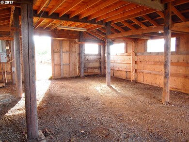 3494 Crooked Finger Rd NE, Scotts Mills, OR 97375 - photo 4