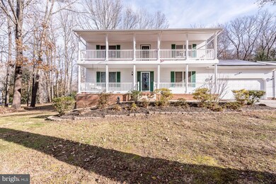 8221 Seven Pines Ln, Waldorf, MD 20603 - photo 2