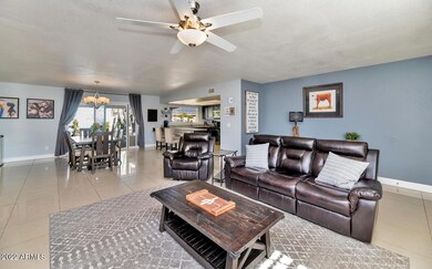3208 W McRae Way-large-004-015-3208 W Mc