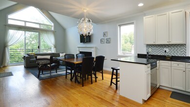 4944 N Damen Ave unit 3S, Chicago, IL 60625 - photo 6