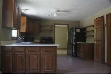 109 Waite Corner Rd, North Brookfield, MA 01535 - photo 6