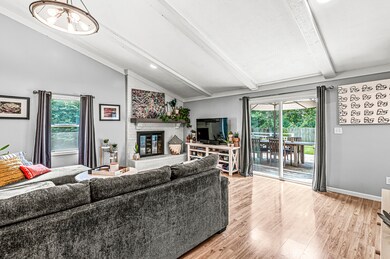 10365 Norman Rd, Brownsburg, IN 46112 - photo 4