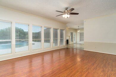 1205 Twin Oaks St, Friendswood, TX 77546 - photo 7