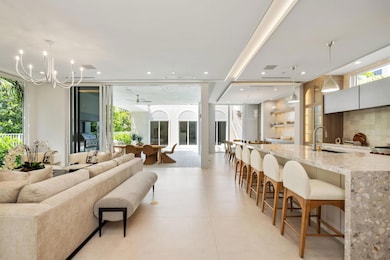 812 Palm Trail, Delray Beach, FL 33483 - photo 7