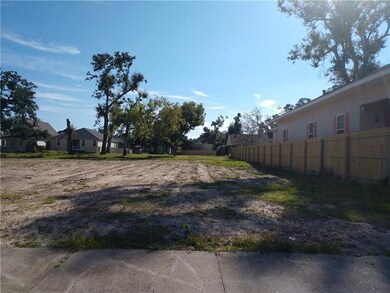 From Bilbo, facing East. This shows the South side