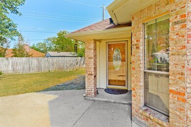 503 Preston Ct, Cleburne, TX 76033 - photo 7