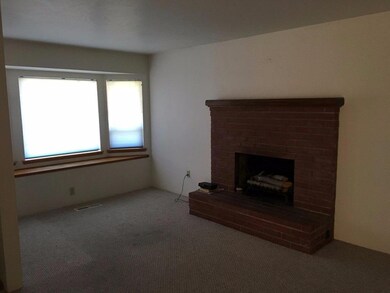 1559 Valley View Dr, Medford, OR 97504 - photo 4