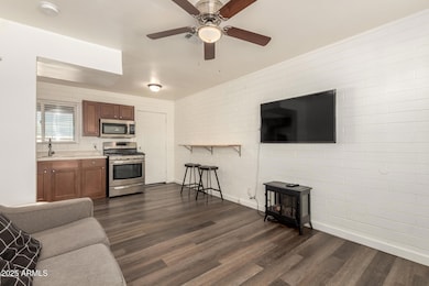 430 Reizen Dr, Morristown, AZ 85342 - photo 6