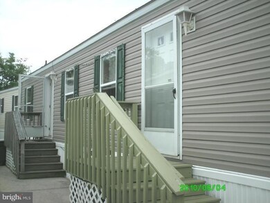 905 Tuckahoe Rd unit 3, Sewell, NJ 08080 - photo 2