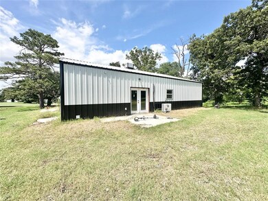 420 W Forest Blvd, McLoud, OK 74851 - photo 4