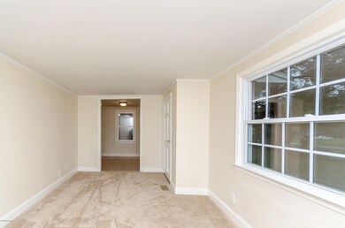 132 Lakewood Dr, Jacksonville, NC 28546 - photo 2