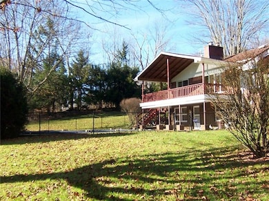 Lots of outdoor space to enjoy.