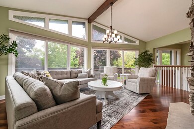 2302 Gold Dr, Fitchburg, WI 53711 - photo 4