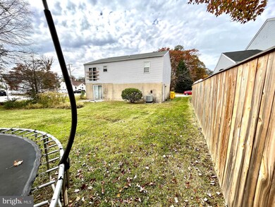 299 Roesler Ave, Glen Burnie, MD 21061 - photo 2