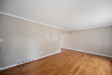 448 Scandia Ave, Des Moines, IA 50315 - photo 6