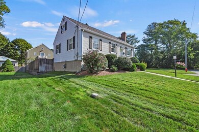 70 Emerson Ave, Peabody, MA 01960 - photo 3