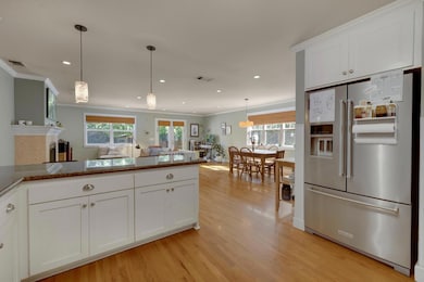 1135 Janey Way, Sacramento, CA 95819 - photo 7