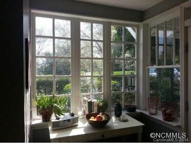 Farmhouse Kitchen Windows