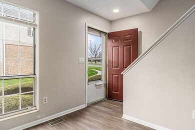 006_S - 5126 Dalmeny Ct - 010
