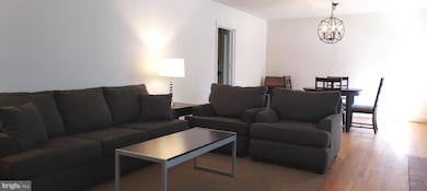 606 N Frederick St, Arlington, VA 22203 - photo 5