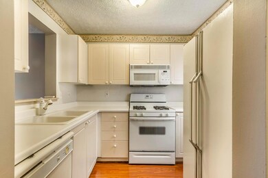 Kitchen - Appliances
