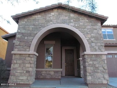 023-335738 - front entry