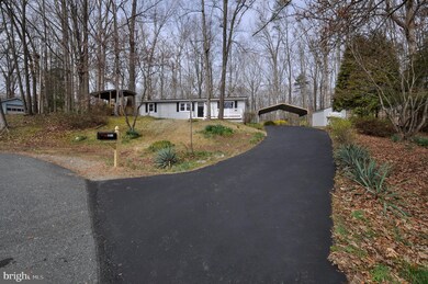 6811 Fawn Cir, Fredericksburg, VA 22407 - photo 3