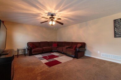 Living Room (2)