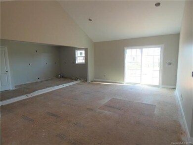1028 Jennings Rd, Statesville, NC 28625 - photo 4