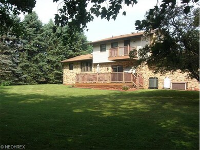 46077 Lori Rd, East Liverpool, OH 43920 - photo 2