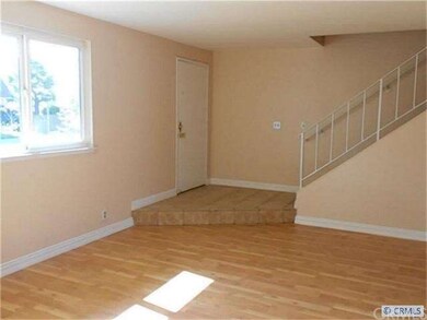ENTRY LIVING ROOM