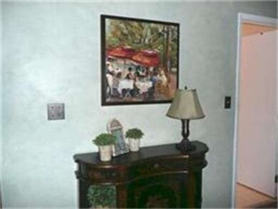 Crescent Park Condominiums unit 401, Woburn, MA 01801 - photo 7