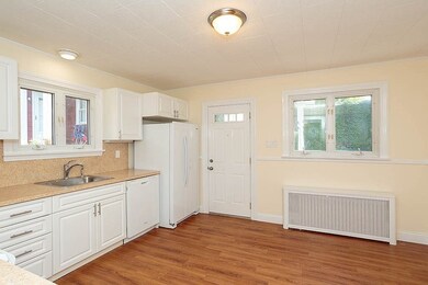 51 Wallace St, Somerville, MA 02144 - photo 4