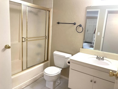 10706 Esmeraldas Dr unit 6, San Diego, CA 92124 - photo 6