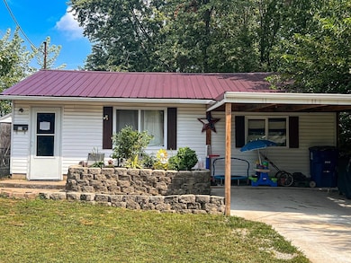 120 N Seminary St, Princeton, IN 47670 - photo 2