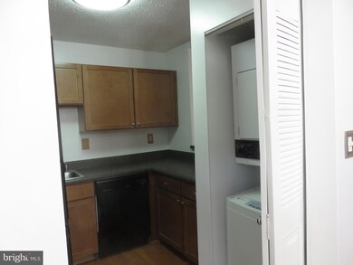 19920 Stoney Point Way, Germantown, MD 20876 - photo 4