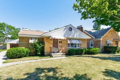 003-Front_View-5978427-small