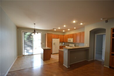 10401 Bentley Oaks Ave, Las Vegas, NV 89135 - photo 5
