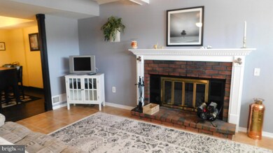 29 Brookside Dr, Sewell, NJ 08080 - photo 4